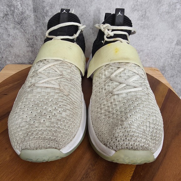 Jordan Trainer 2 Flyknit Sneakers Mens 13 Black White Casual Trainers 921210-110 main image 10